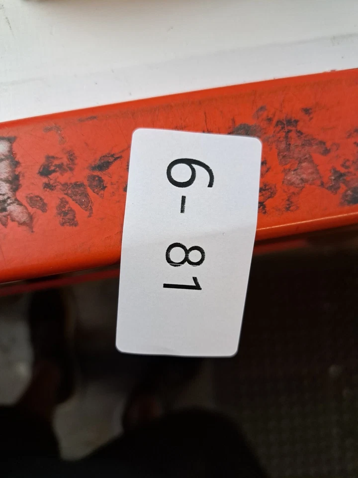 Guardabarros trasero liso VT 50-1119, OEM# 59285-89, cromado Foto 4 de 4