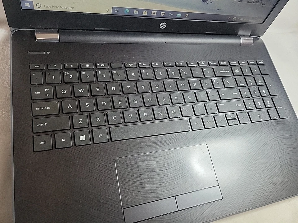 HP Notebook 15" Laptop AMD A6-9220 Radeon 2.5GHz 4GB RAM Windows 10 Black Gray - Image 3 of 4