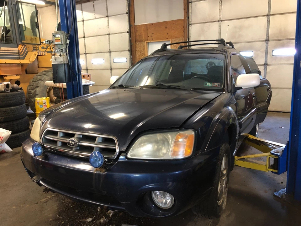 Tercera luz de freno Subaru Baja 2005 2003-2006 Foto 2 de 4