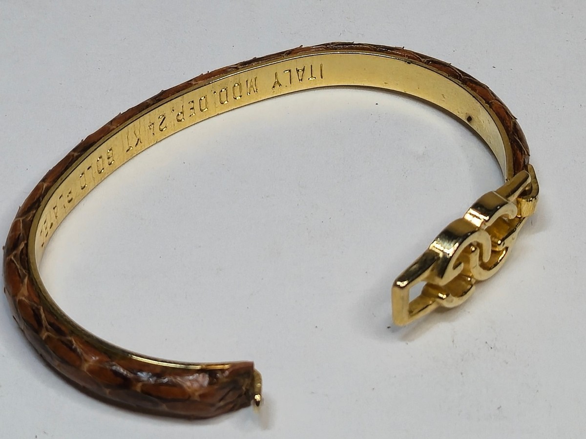 アクセサリー OLD GUCCI Leather Gold Bangle Bracelet Vintage Gucci Red Leather Bangle Bracelet | 1970s GG Logo – 24
