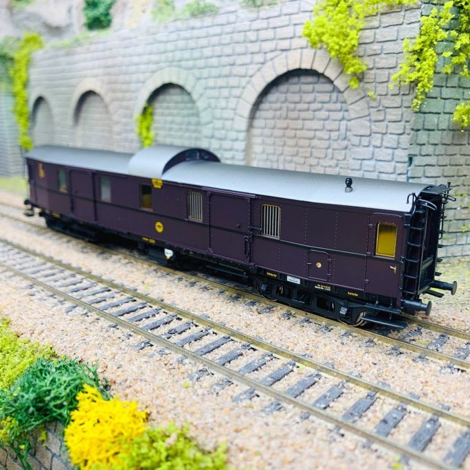Fourgon à bagages PW4Ü 41 DRG Ep II BRAWA 45429 échelle HO 1/87 en plastique injecté