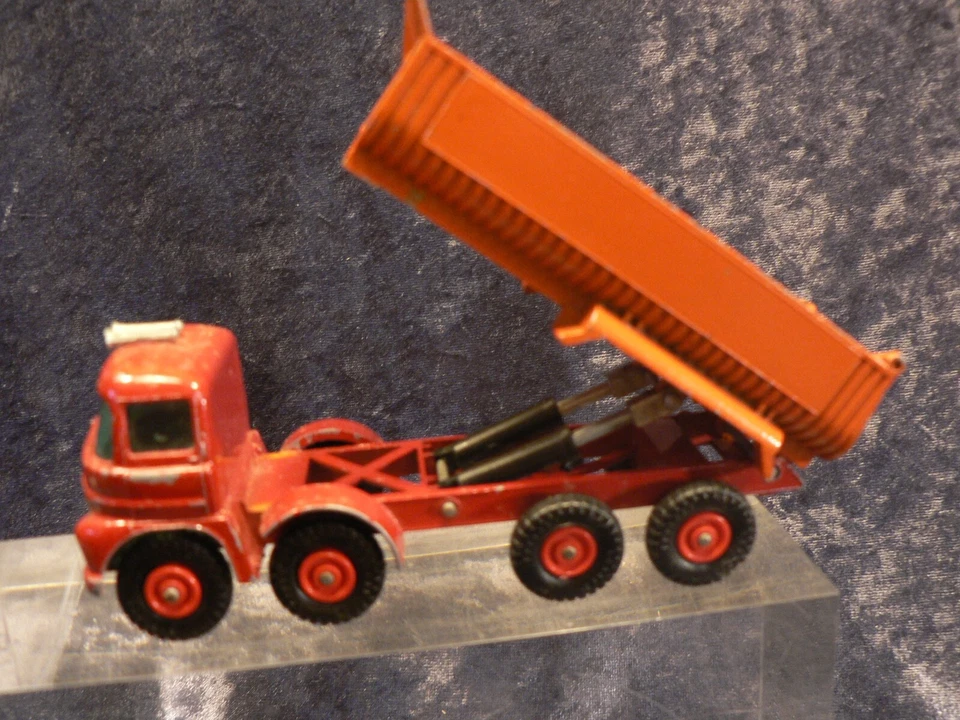 HOVERINGHAM TIPPER, SCHWERER KIPPER, Matchbox King Size Nr. 1, bespielt - Bild 2 von 4