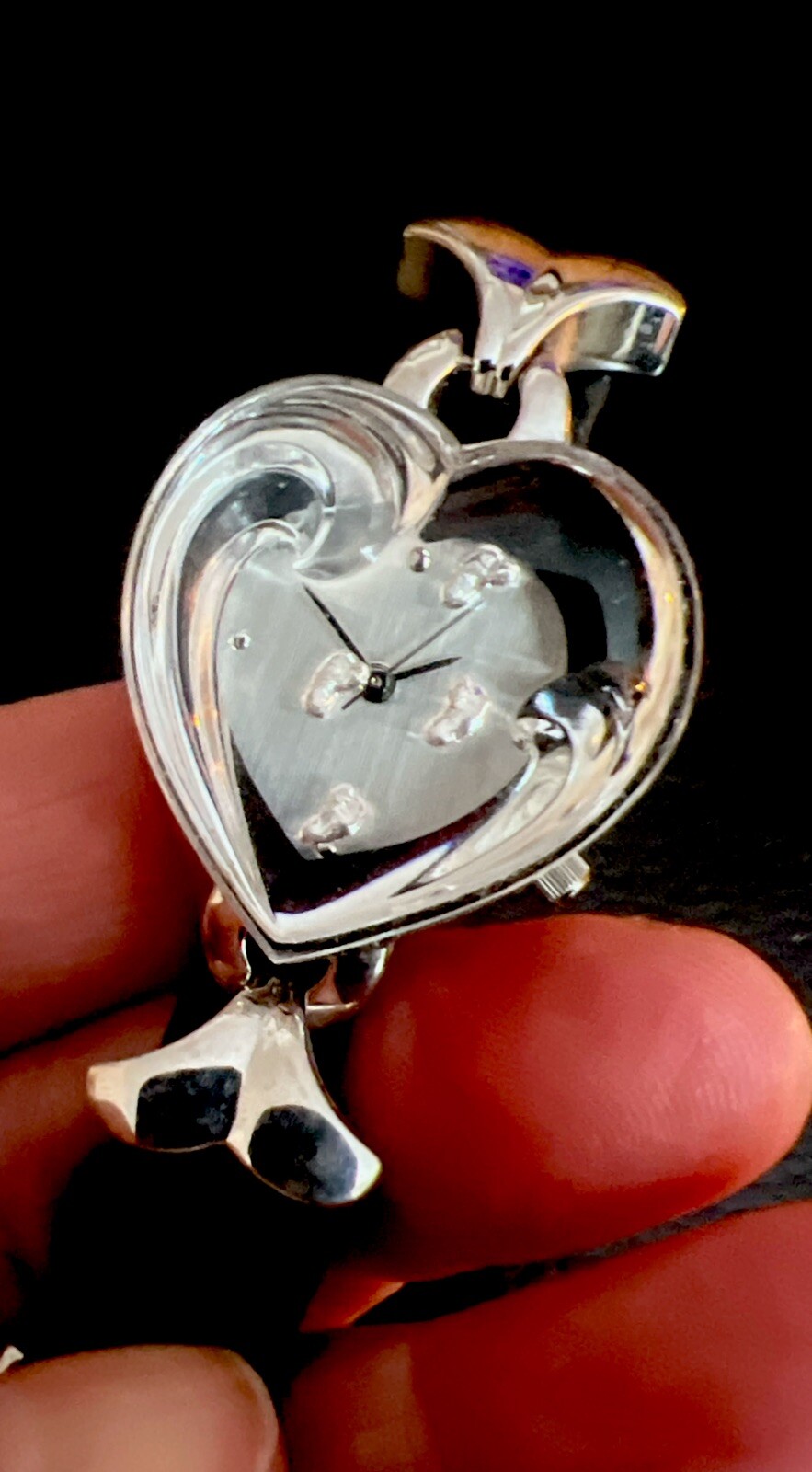 Vintage Lenox Footsteps In The Sand Crystal   Wristwatch