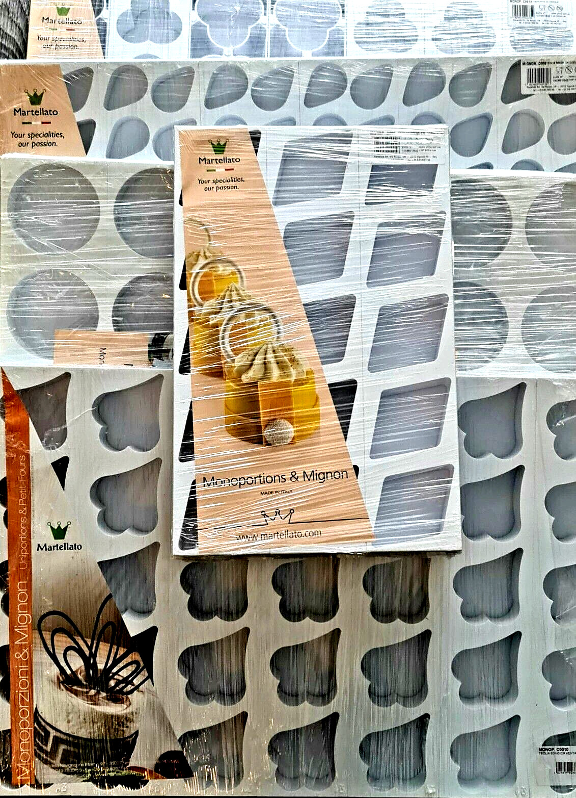 Monoporciones Martellato y moldes Mignon con bandejas grandes para hornear pastelería
