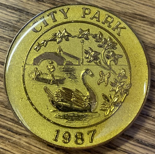 NIOBEANS Laminated New Orleans Mardi Gras Doubloon 1987 City Park (T4)