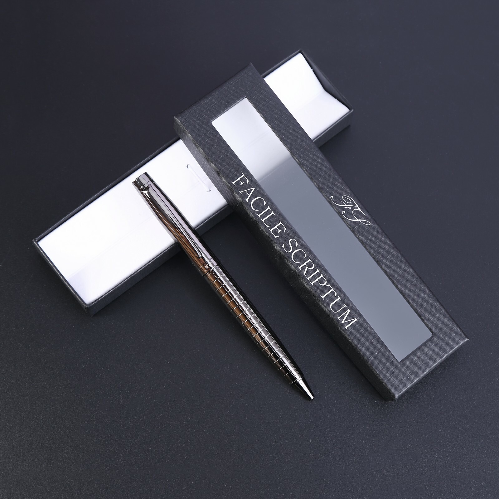 Facile Scriptum - Premium Metall Kugelschreiber in schöner Geschenk-Schachtel