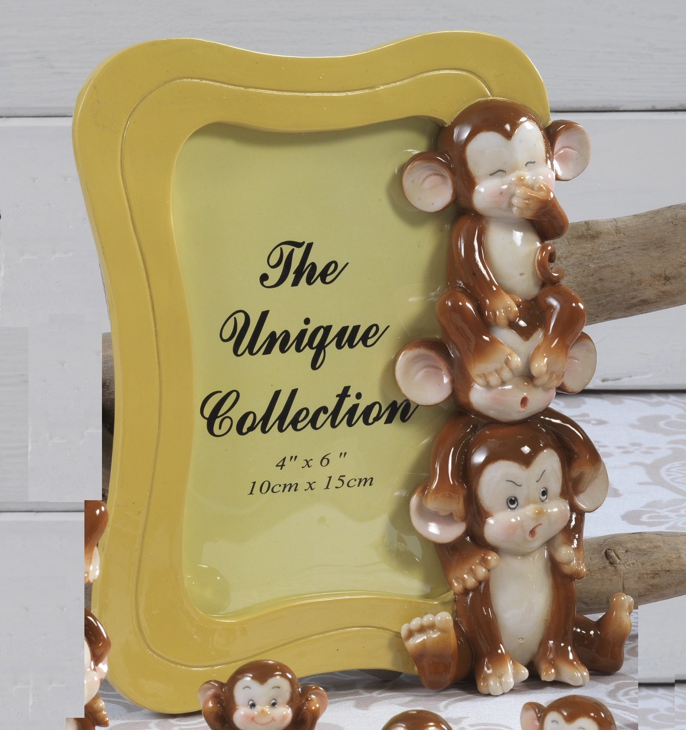 Portafoto Scimmie spiritose- Bomboniera solidale,19 cm in resina by Paben