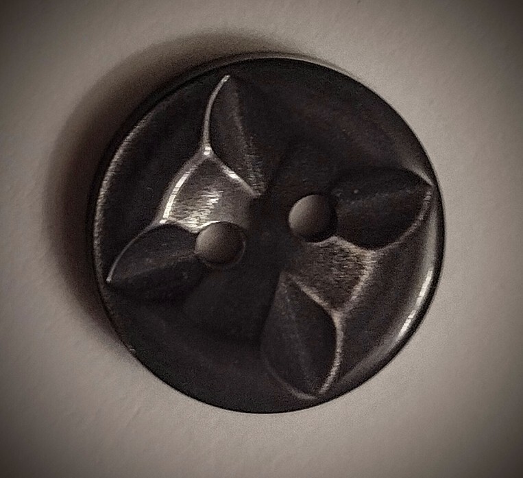 5/8" 2-Hole Star Design Dark Charcoal Craft/ Clothing Buttons