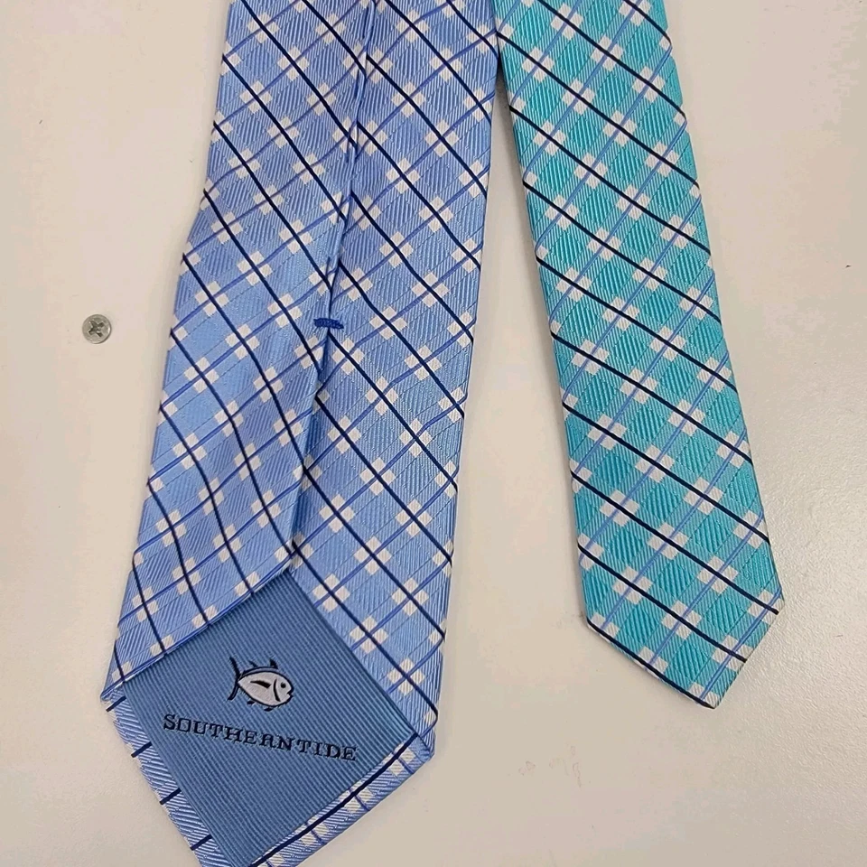 Corbata de pez Skip Jack azul Southern Tide hecha en Italia Foto 2 de 3
