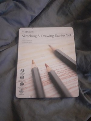 WHSmith Skizzieren & Zeichnen Starterset mit 9 Skizzieren & 9 Farbstiften