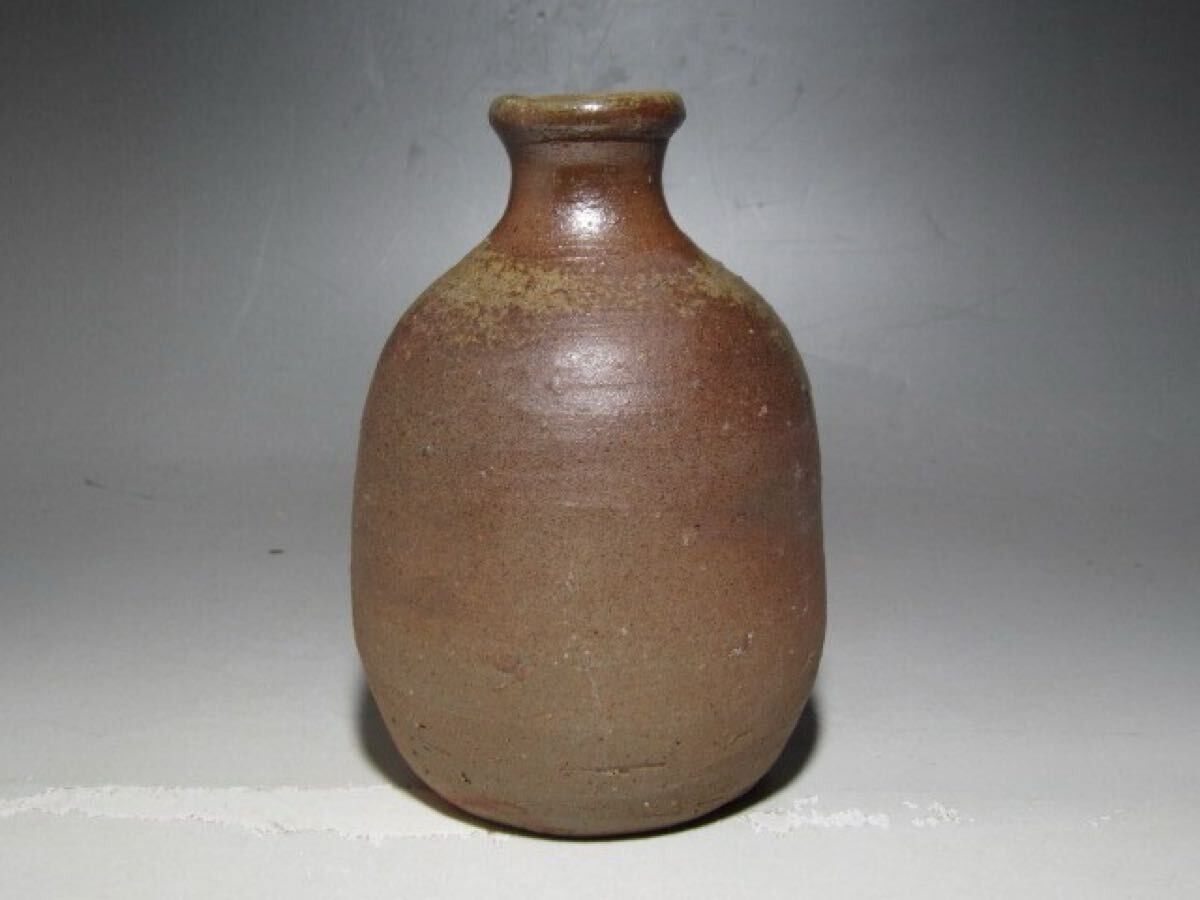 【備前焼 徳利①】Bizen ware sake bottle ( 送料無料！) Bizen Ware Tokkuri Sake Bottle by Yu Fujiwara Living National