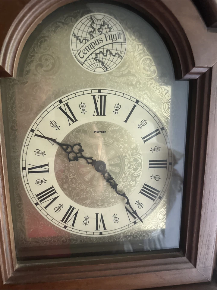 Tempus Fugit-Piper Grand Fathers Clock (May Be Working) Excellent Condition - Image 3 of 3