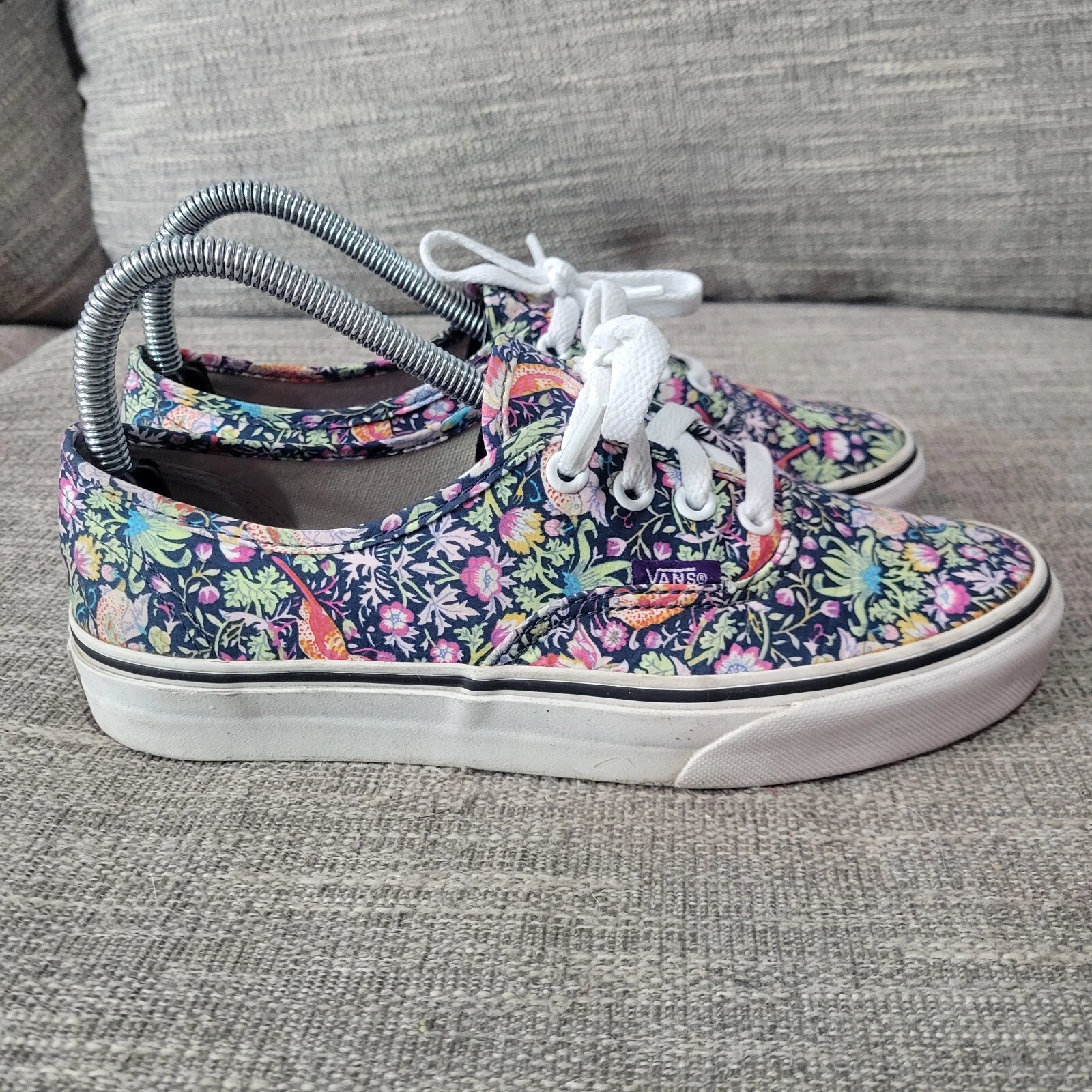 VANS Liberty Birds Multicolor Shoes Men’s 6 Low VN-0TSV8OM With Box