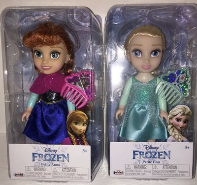 petite anna and elsa