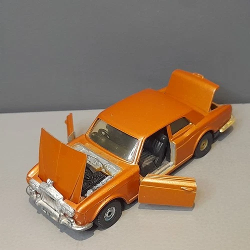 Vintage ROLLS ROYCE CORNICHE Bronze Corgi 1:43 Scale Made Great Britain