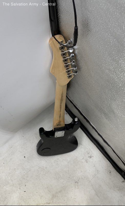 Lagrima Black 6 String Right Handed Musical Instrument Electric Guitar ...