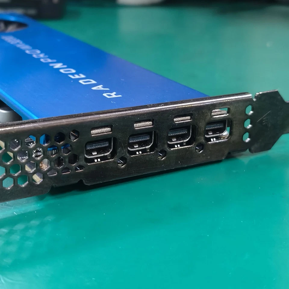 Lenovo 4X60Y77923 5V10W72854 Graphics card AMD Radeon Pro WX3200 4GB GDDR5 - Image 2 of 4