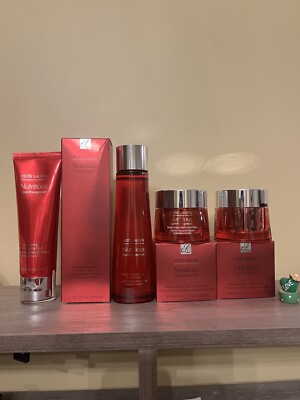 Estee Lauder Nutritious Super-Pomegranate Set- Cleanser, Lotion, Day&Night Cream