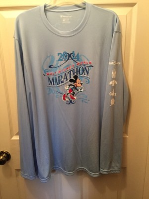 2014 Mickey Mouse Champion Walt Disney World Marathon WOMENS X-Large  Shirt