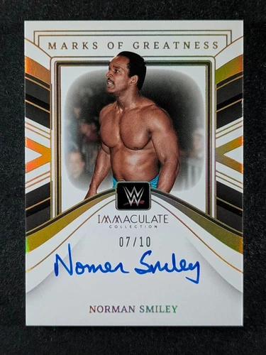 2023 Immaculate WWE NORMAN SMILEY 7/10 On Card Auto Gold Marks Of Greatness SP