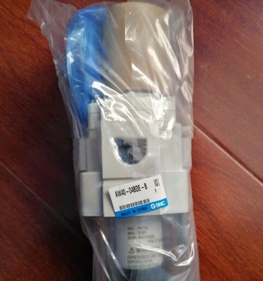 1pcs New     pressure regulator AW40-04BDE-B #W1*