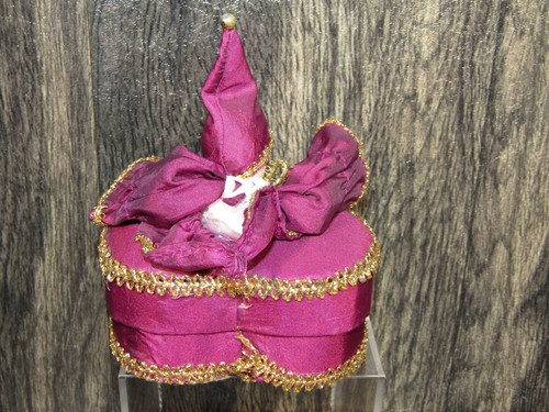 Vintage 1980’s Small Odd Porcelain Circus Clowns 5" Lot of 3 Collectibles - Picture 5 of 20