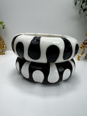 Zara Black Resin Bangle with Silver Studs ZARA Black- Brown & White Resin Bangle Bracelet Set Modern  main image 4