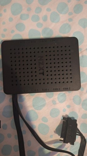 NZXT RGB Fan Controller Mit 2 Lüfter - Bild 3 von 4