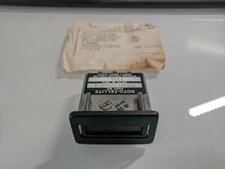 SAFRAN ELECTRONICS LIGHT INDICATOR 351-22675-001 6210-00-431-7526