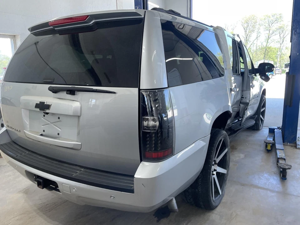 Used ABS Pump and Motor Assembly fits: 2013 Chevrolet Suburban 1500 Assembly 4 w - Image 3 of 4