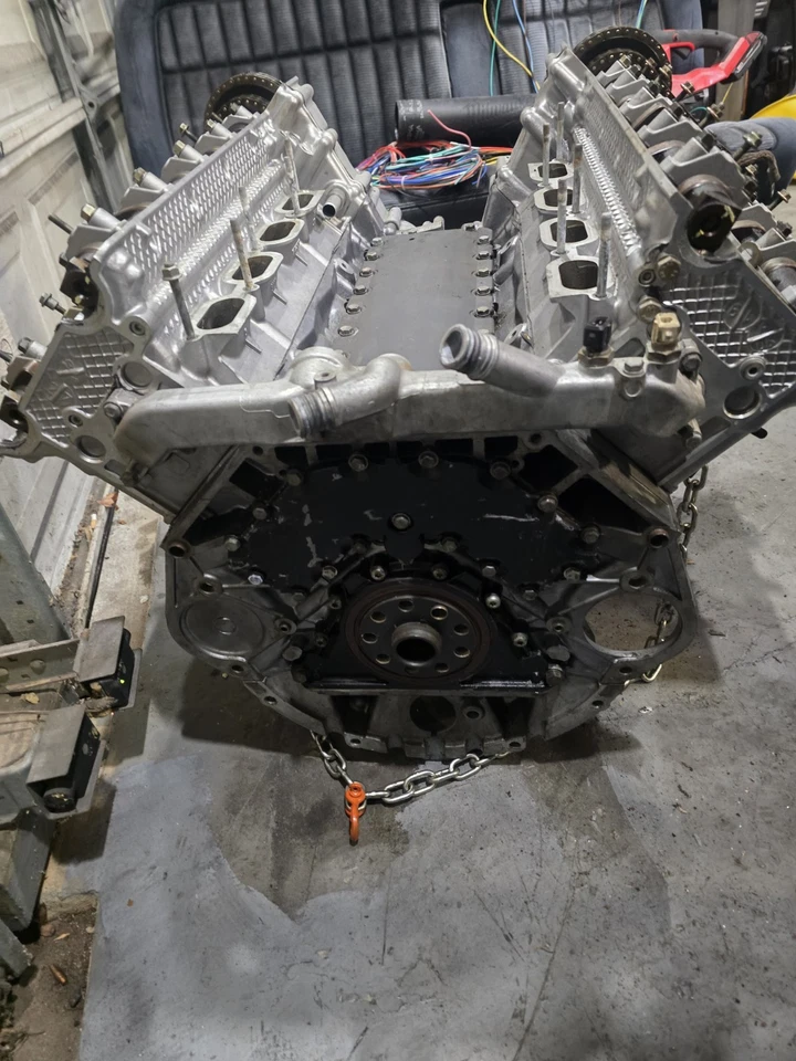 2000 BMW E38 4.4 V8 Engine 540i 740i - Image 2 of 4
