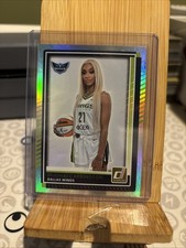 2025 Panini Donruss WNBA - Dijonai Carrington #27 Silver Holo