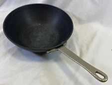 VINTAGE COMMERCIAL CALPHALON 8" STIR FRY WOK SAUTE PAN 175 USA