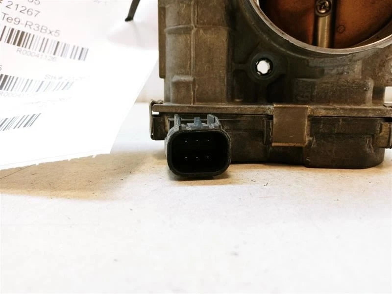 Chevrolet Equinox 2008 3,4 L A/T carrocería del acelerador conjunto fabricante original usado probado Foto 2 de 4