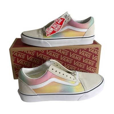 Vans Unisex Old Skool  Aura Shift Multi/Tr Wht Men s Size 6.5 Women 8