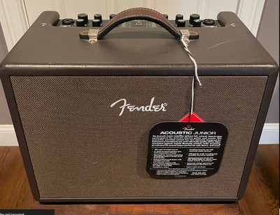 Fender Junior GO Acoustic Amplifier