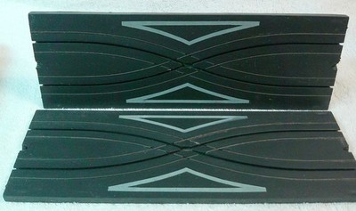 (2) 9'' Criss Cross Track Thunder Jet 500 Aurora Model Motoring #1524 used