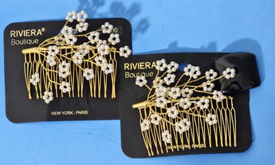 Riviera Boutique Vtg. New York Paris Gold Tone w White Faux Pearls Hair Comb-2