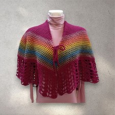 COPRISPALLE FATTO A MANO MANTELLINA DELLA NONNA SFUMATA AMARENA LAVORATA DOPPIA