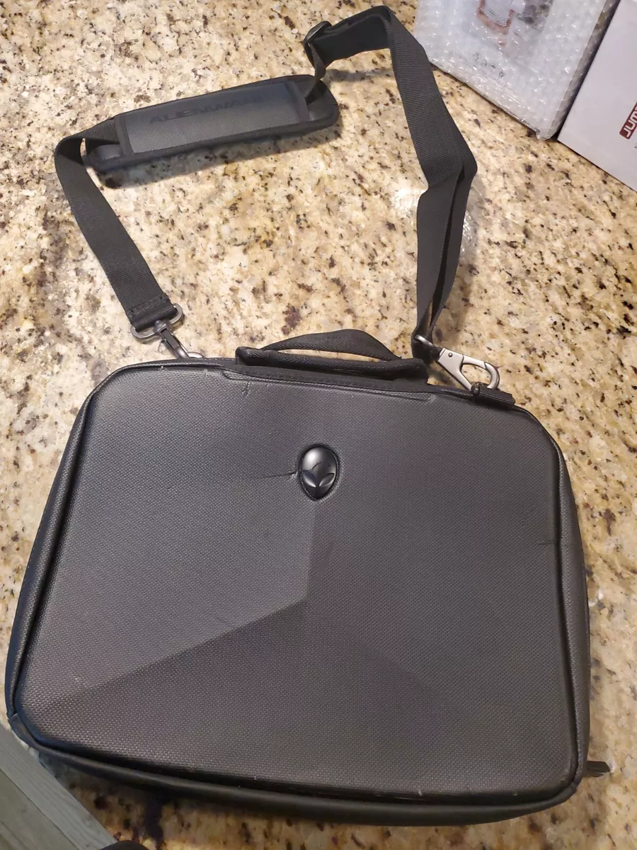 Alienware vindicator clearance slim carrying case