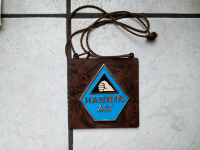Hannen Alt   -   Zapfhahnschild - aus Plastik  - schön- älter
