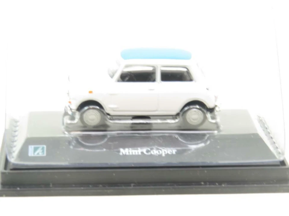 Cararama Hongwell Pressofuso Mini Cooper Bianco/Blu Tettuccio 1 72 Scala A Base - Immagine 3 di 3