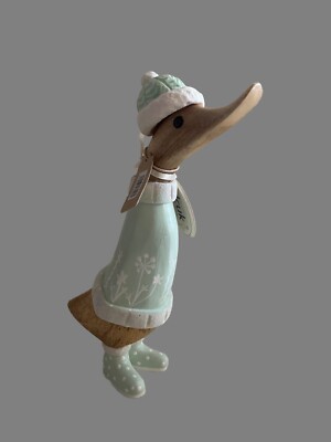 NEU mit Etikett DCUK Nordic Blush Duck mit Winterpullover und Stiefeln. Namensschild IVY