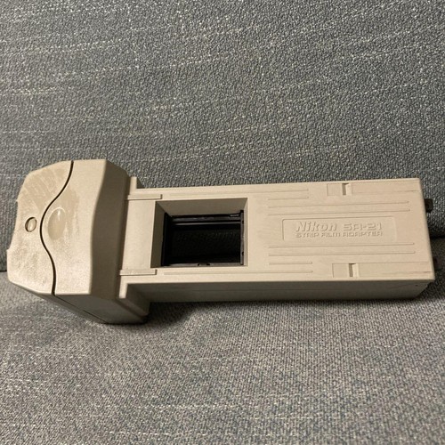 Nikon SUPER COOLSCAN 5000 ED Film Scanner 32bit Strip Film Adapter SA-21 - Picture 9 of 16