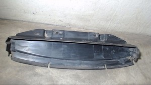 Verkleidung Abdeckung Wasserkühler Unten 51757128502 Farbe Alpinweiss 3 ( 300 )