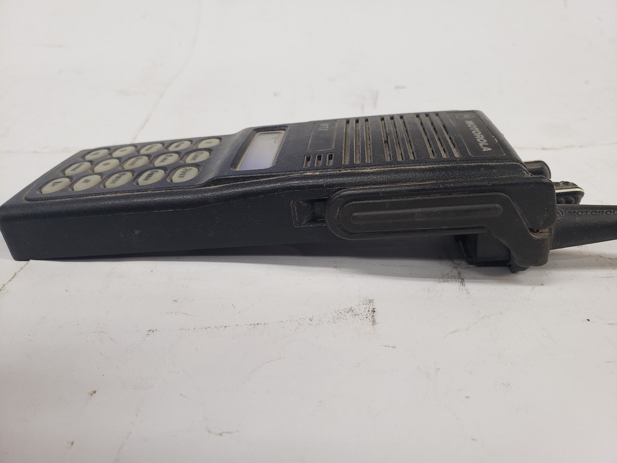 Motorola MTX 8000 Handheld Two Way FM Radio H01UCH6DB7AN | eBay