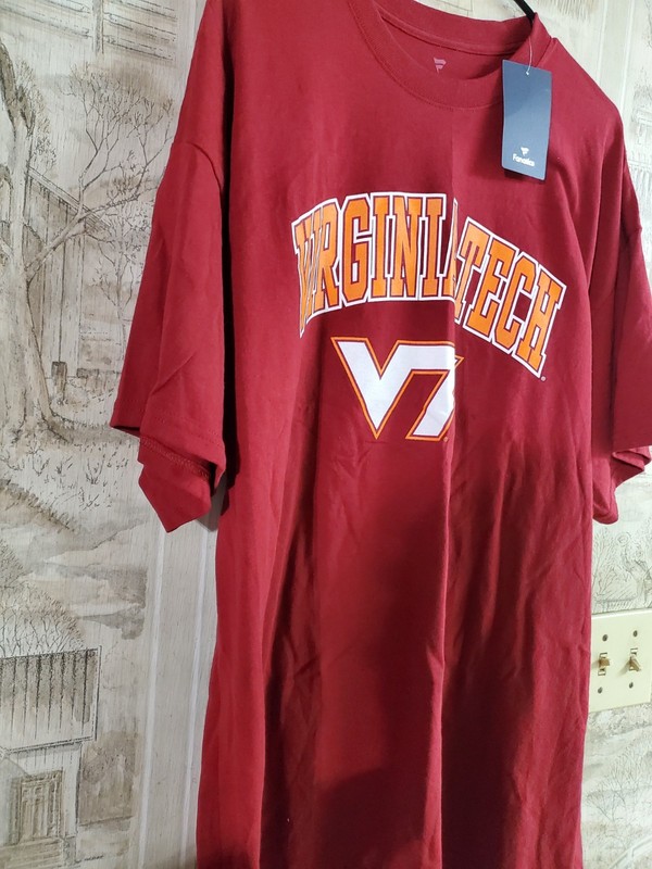 VIRGINIA TECH HOAKIES SHIRT NEW SIZE 2XL FOOTBALL MEN  Officially Licensed 