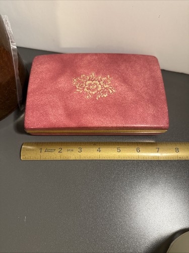 Vintage Hard Case Earring Jewelry Box - Pink Claw Shell With Gold Trim - Picture 1 of 3