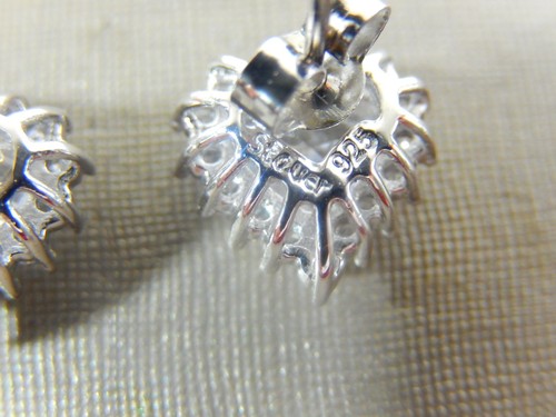 NWOT STAUER 925 STERLING SILVER HEART CUT CZ WITH HALO PIERCED STUD EARRINGS - Picture 8 of 9