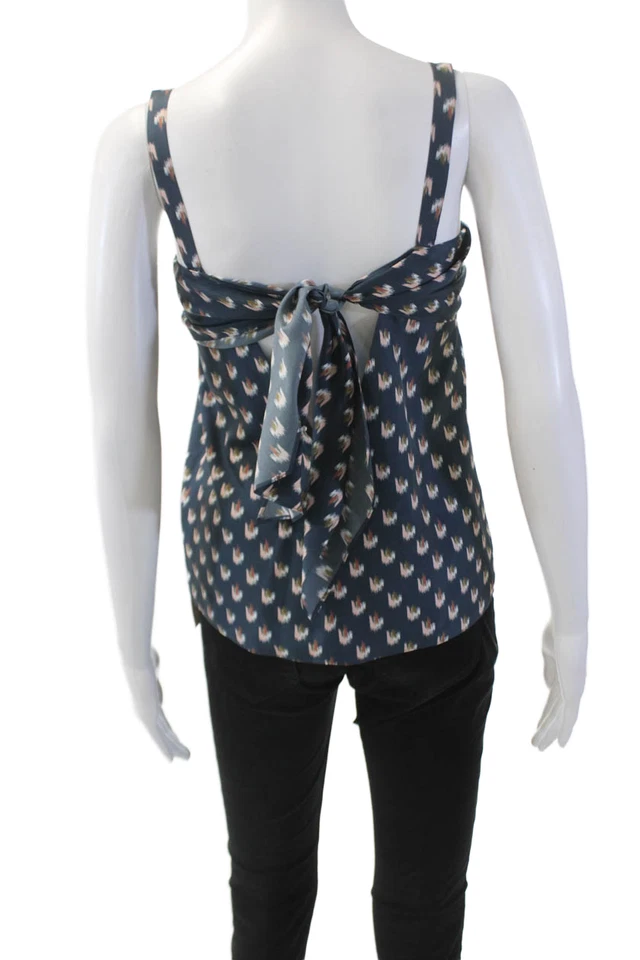 Camiseta sin mangas Theory para mujer de seda con estampado floral Ikat atado azul marino talla pequeña Foto 3 de 4